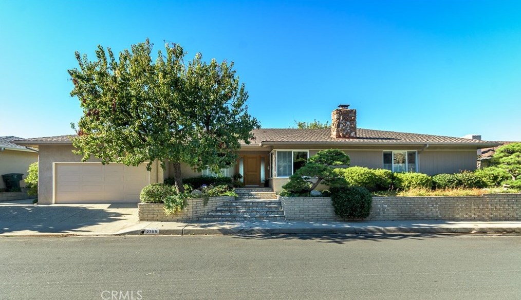 2755 Valle Vista Dr, Glendale, CA 91206