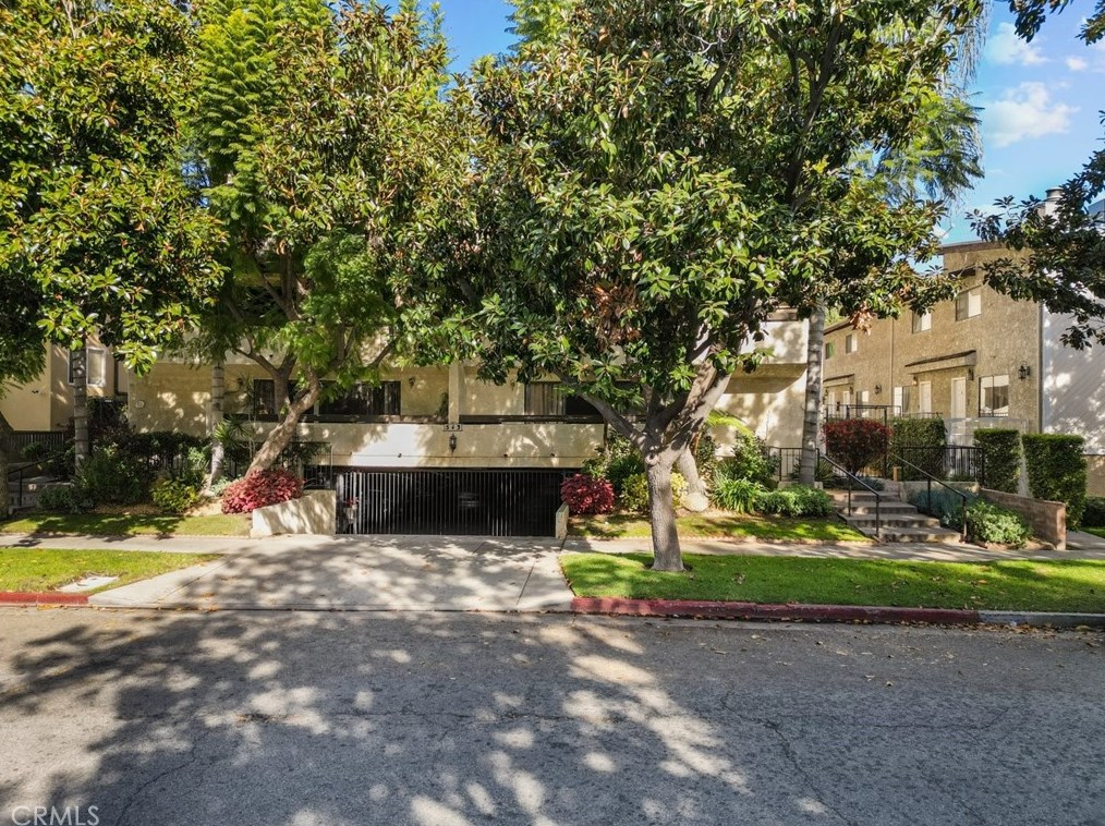 543 W Stocker St #10, Glendale, CA 91202