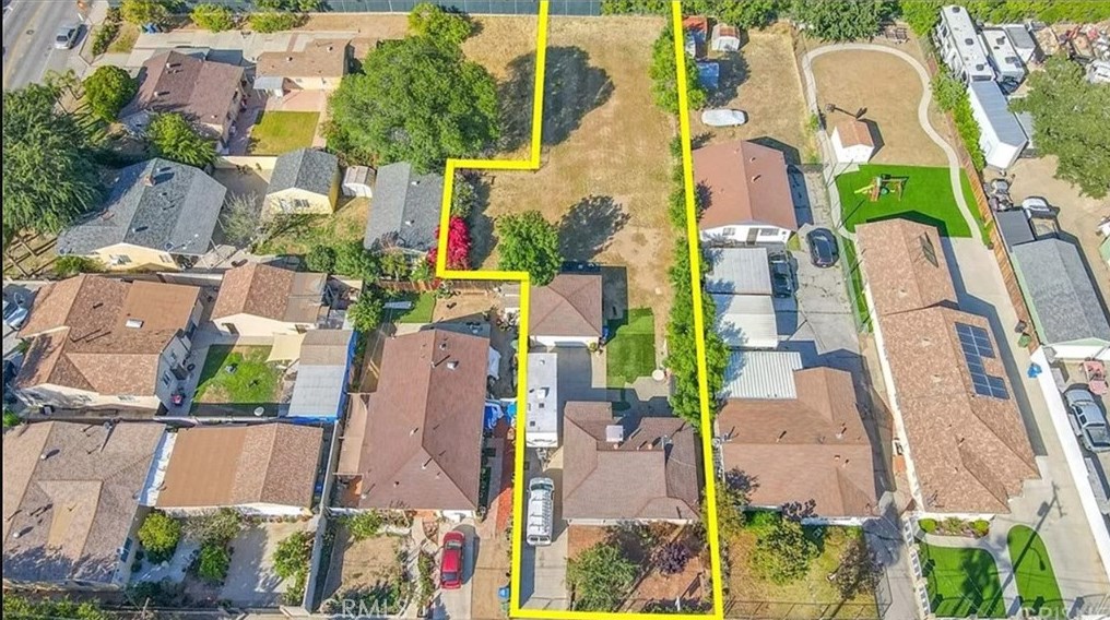 11230 Acala Ave, San Fernando, CA 91340