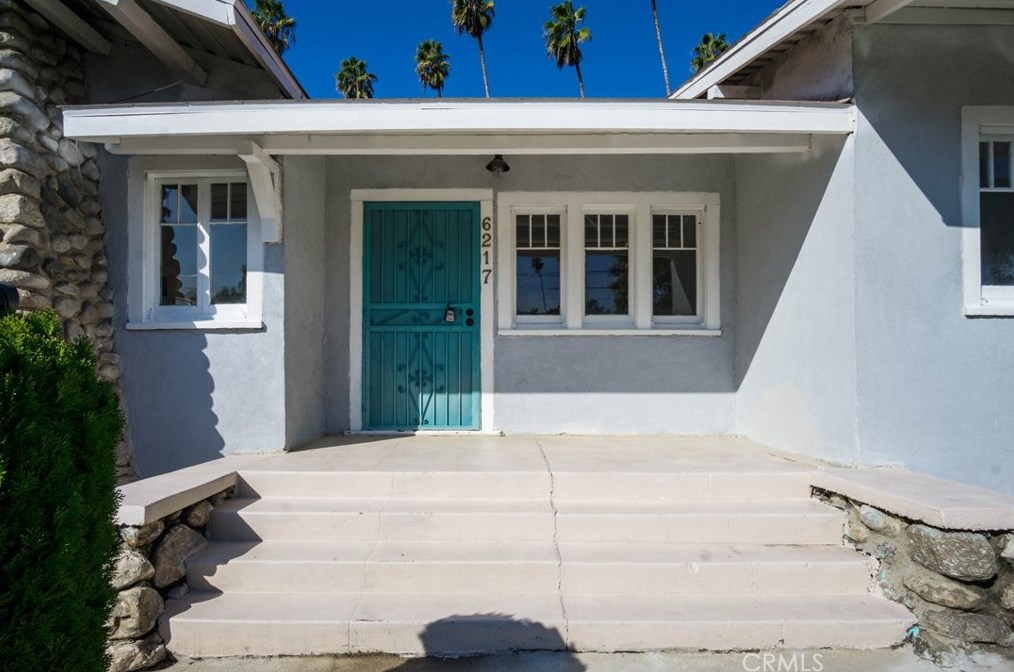 6217 Hayes Ave, Los Angeles CA  90042-3617 exterior