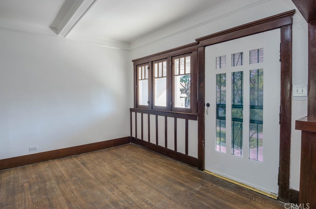 6217 Hayes Ave, Los Angeles CA  90042-3617 exterior