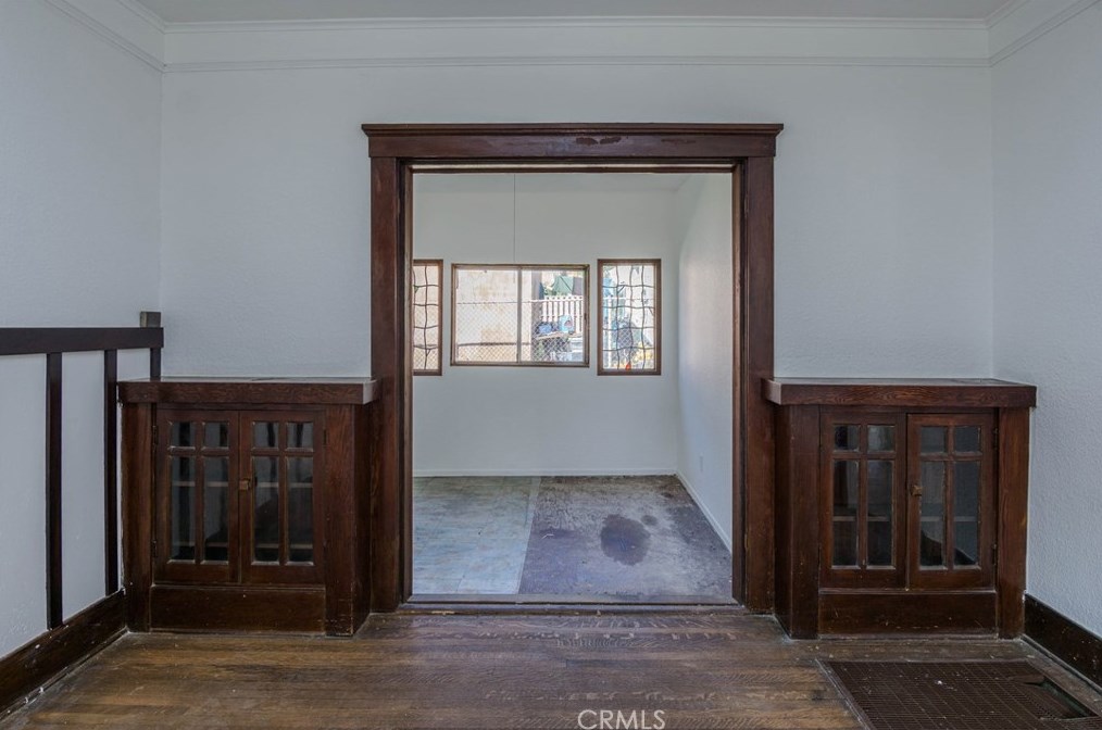 6217 Hayes Ave, Los Angeles CA  90042-3617 exterior