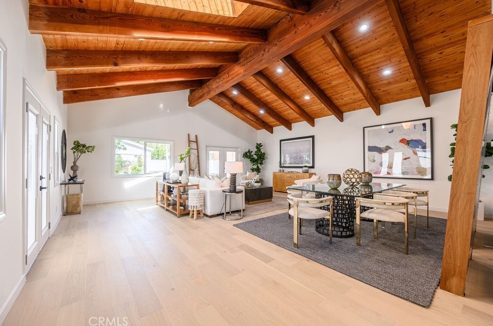 17239 Lemay St, Van Nuys CA  91406-5431 exterior