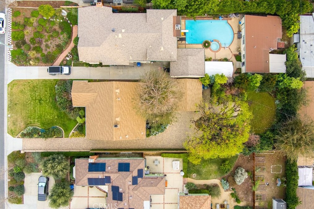 1786 New York Dr, Altadena, CA 91001