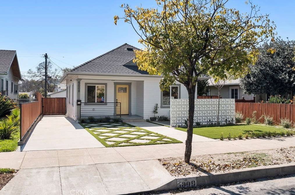 5008 Stratford Rd, Los Angeles, CA 90042-1740