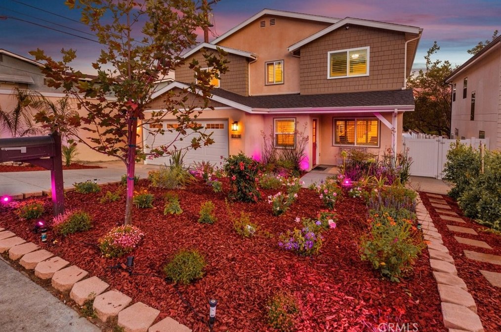 2318 Park Ave, Montrose, CA 91020-1232