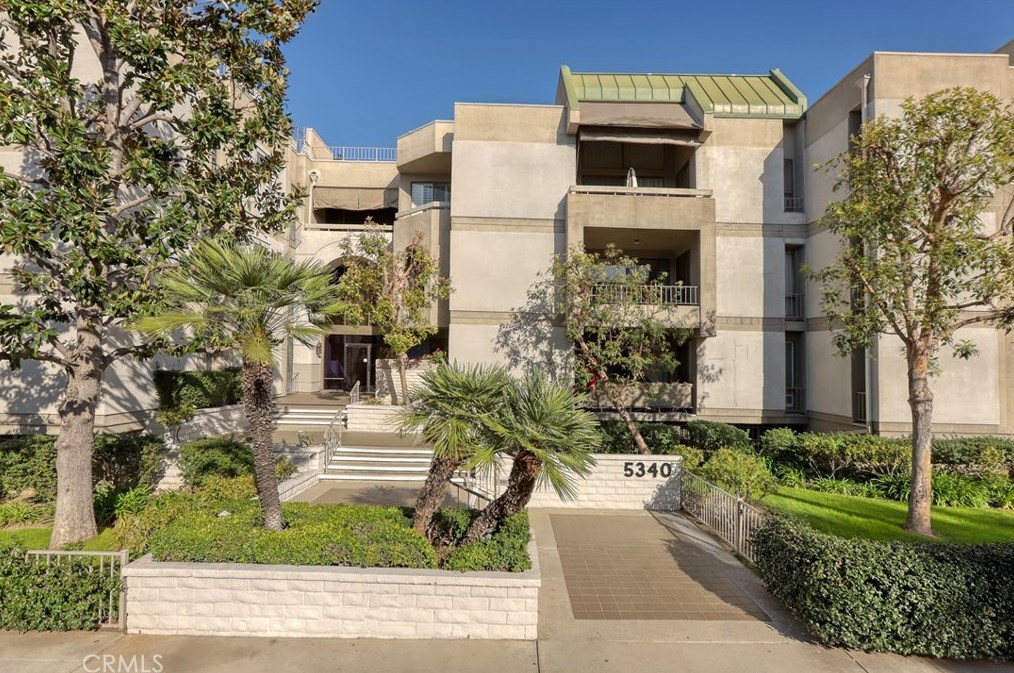 5340 Yarmouth Ave #203, Van Nuys, CA 91316