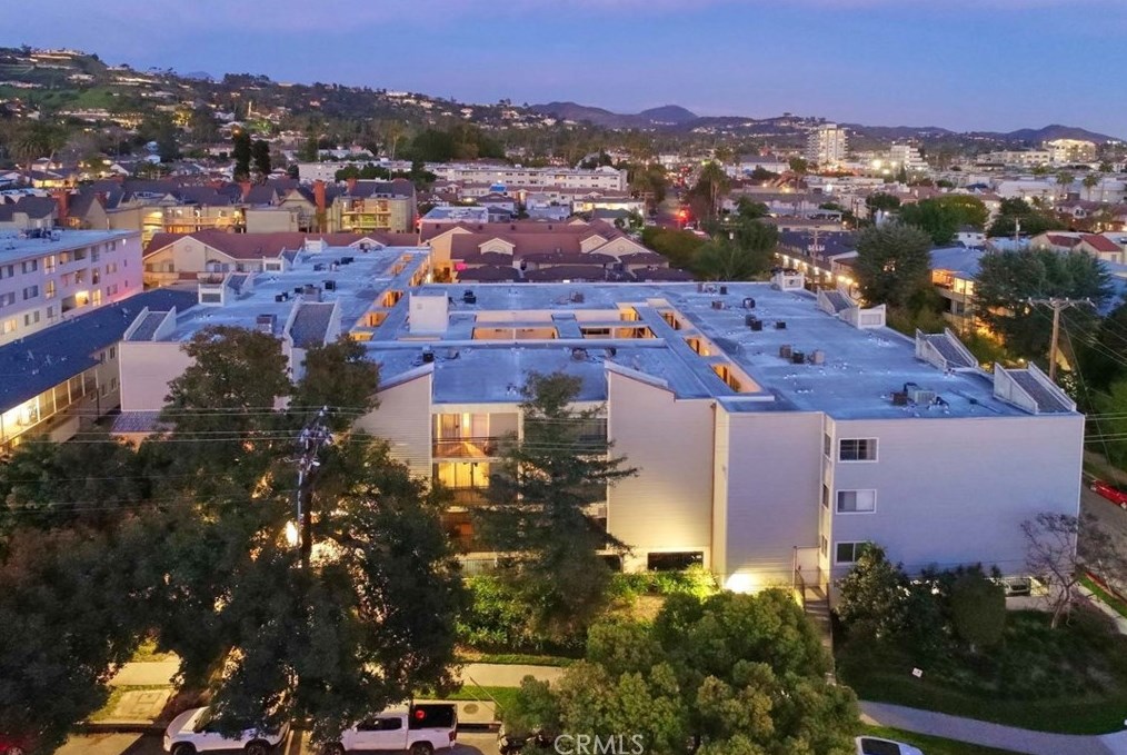 1236 N Columbus Ave #31, Glendale, CA 91202