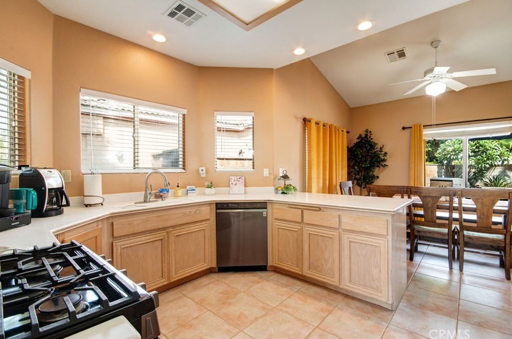 79110 Arbola Cir, La Quinta CA  92253-3995 exterior