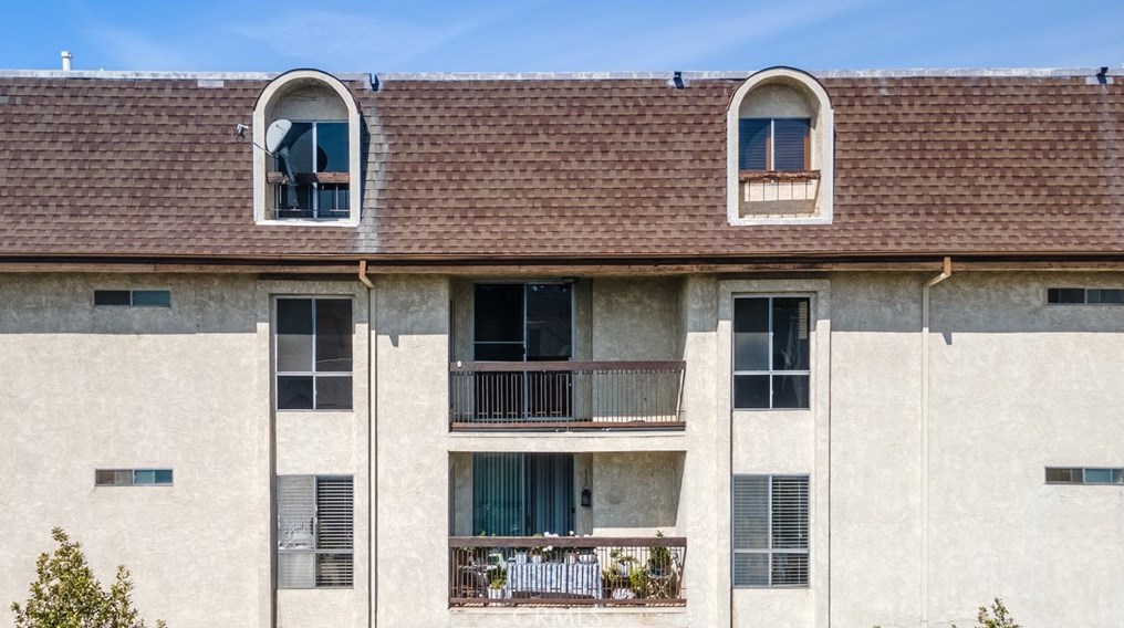 570 W Stocker St #303, Glendale, CA 91202