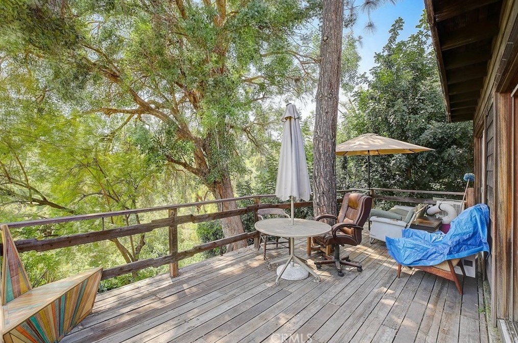 755 Crane Blvd, Los Angeles CA  90065-4038 exterior