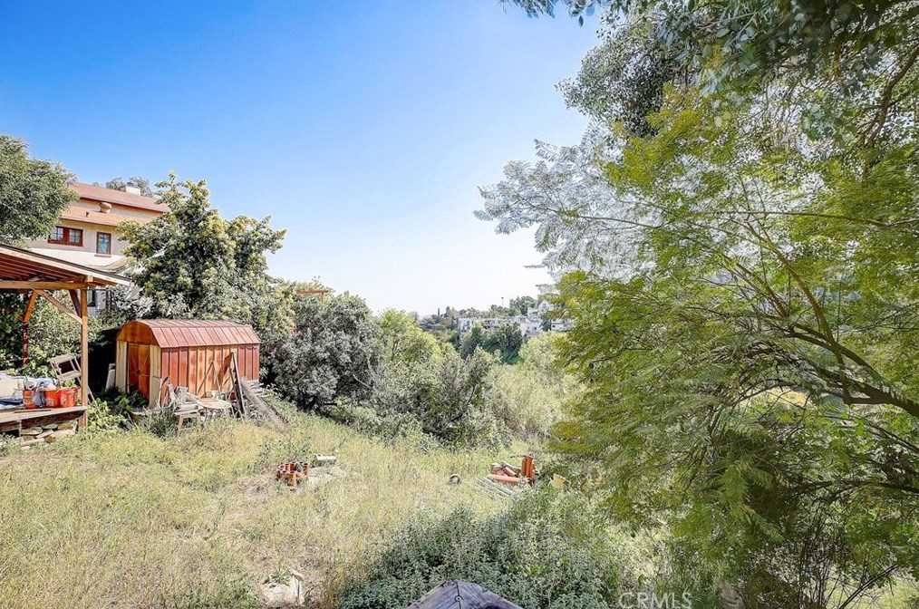 755 Crane Blvd, Los Angeles CA  90065-4038 exterior