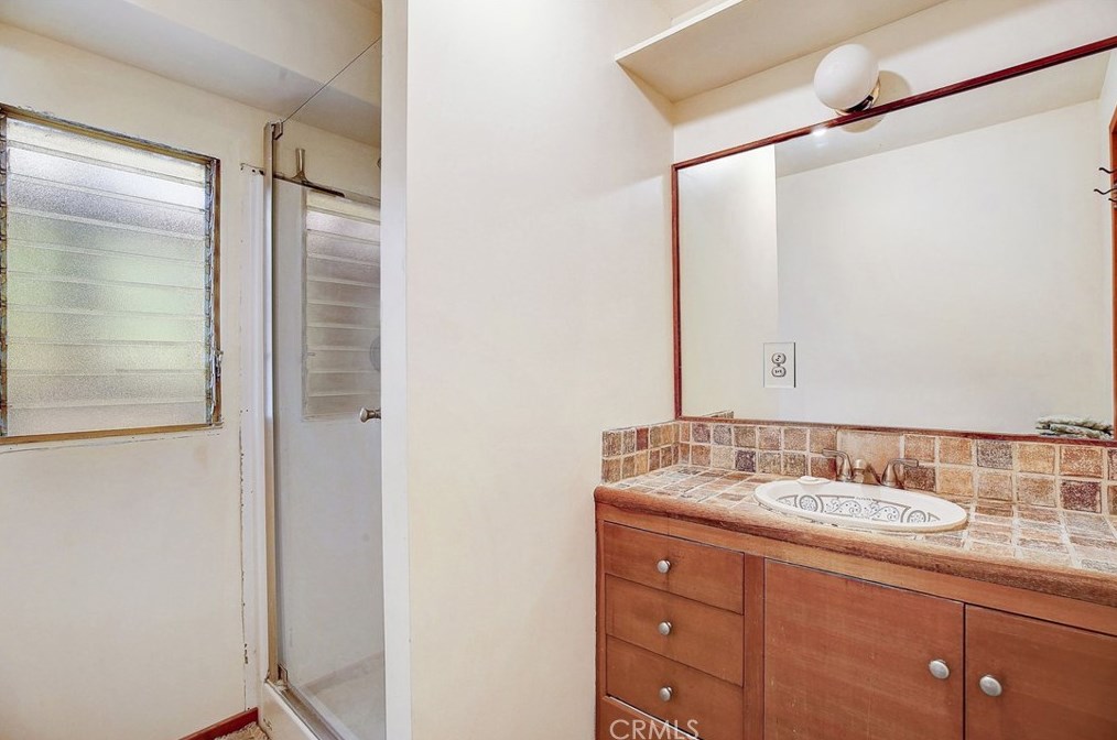 755 Crane Blvd, Los Angeles CA  90065-4038 exterior