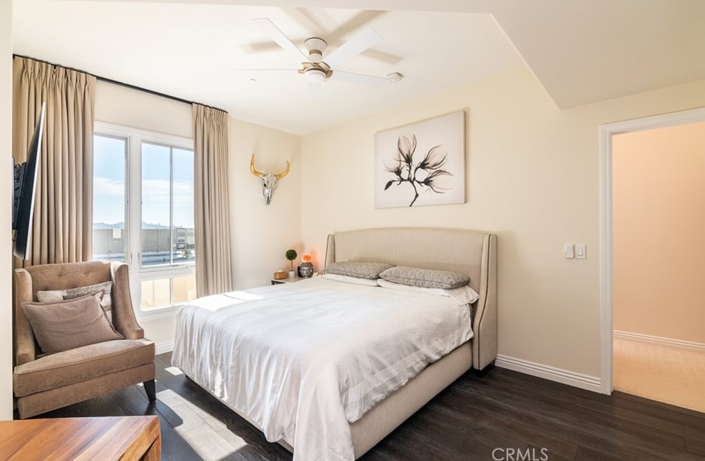 670 Caruso Ave, Glendale CA  91210-1519 exterior