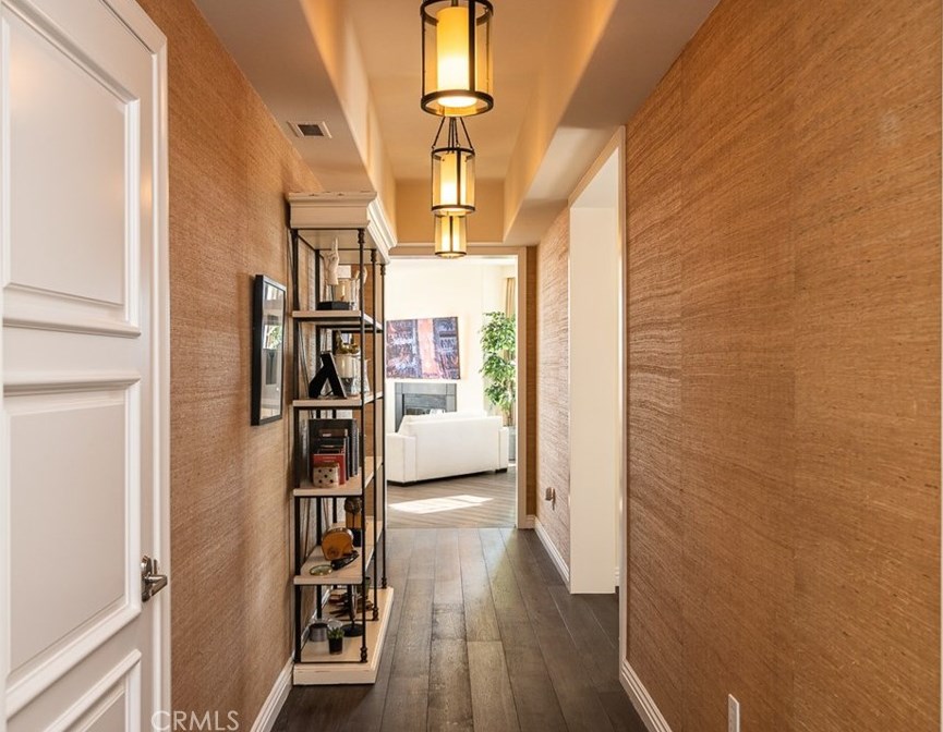 670 Caruso Ave, Glendale CA  91210-1519 exterior