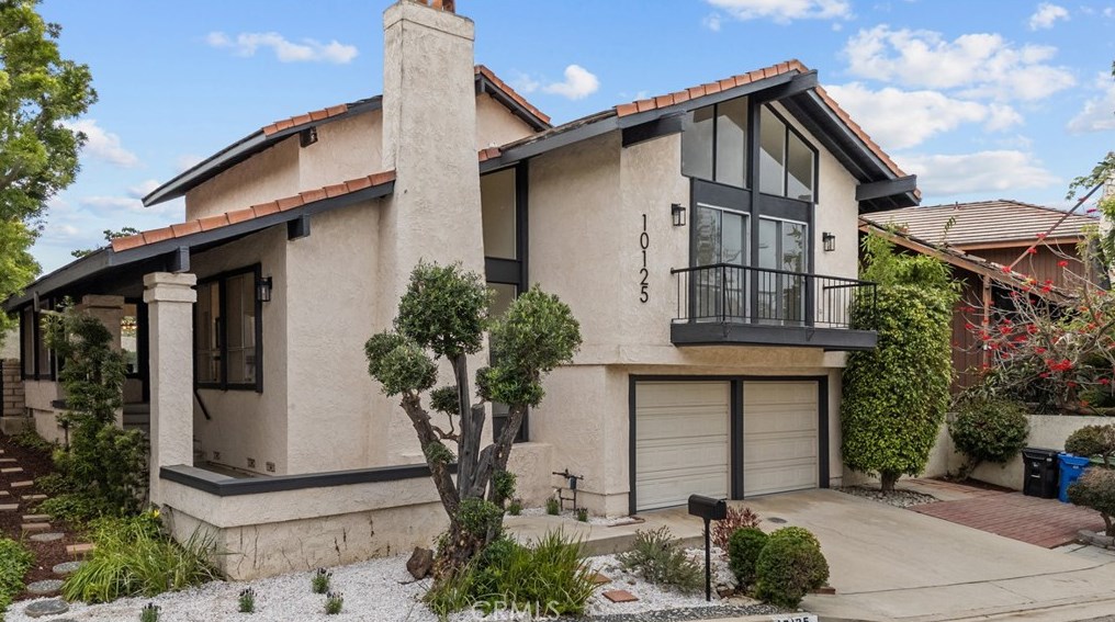 10125 Hollow Glen Cir, Los Angeles, CA 90077-2111