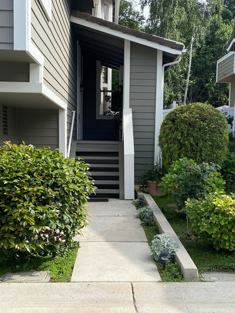 31012 Minute Man Way, Thousand Oaks, CA 91361-4615