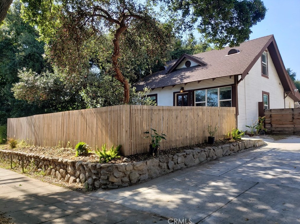 133 Gladstone St, San Dimas, CA 91773-1828