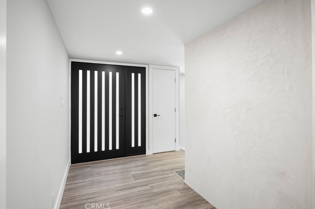 2116 Conchita St, Glendale CA  91208-2508 exterior