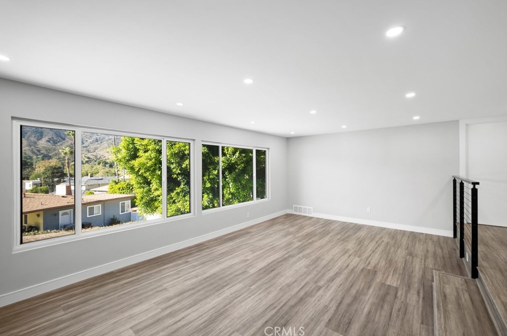 2116 Conchita St, Glendale CA  91208-2508 exterior