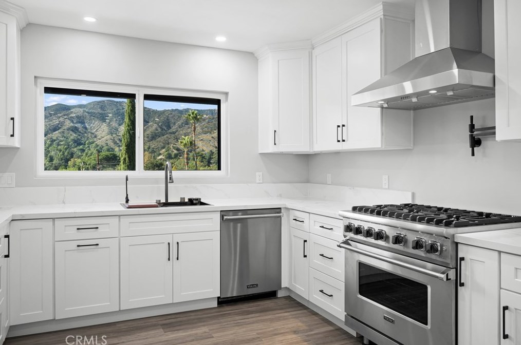 2116 Conchita St, Glendale CA  91208-2508 exterior