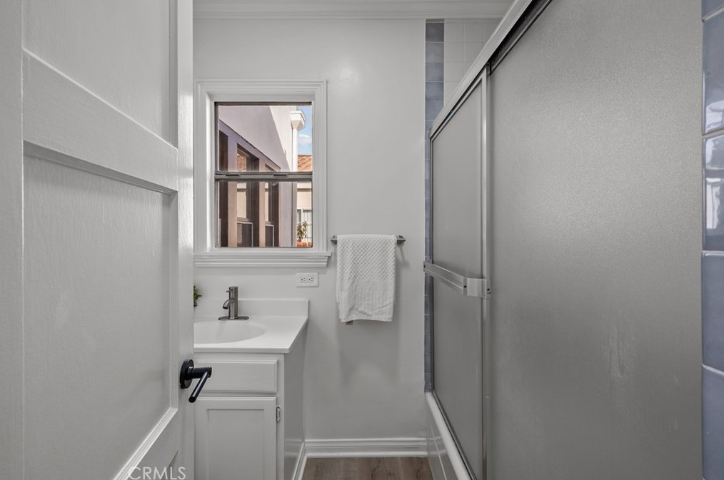 1551 Wellesley Ave, Los Angeles CA  90025-3629 exterior