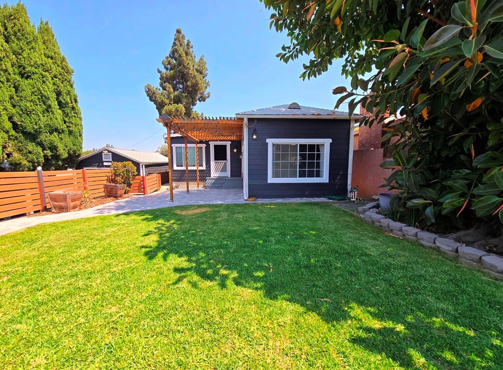 13511 Sunshine Ave, Santa Fe Springs, CA 90605