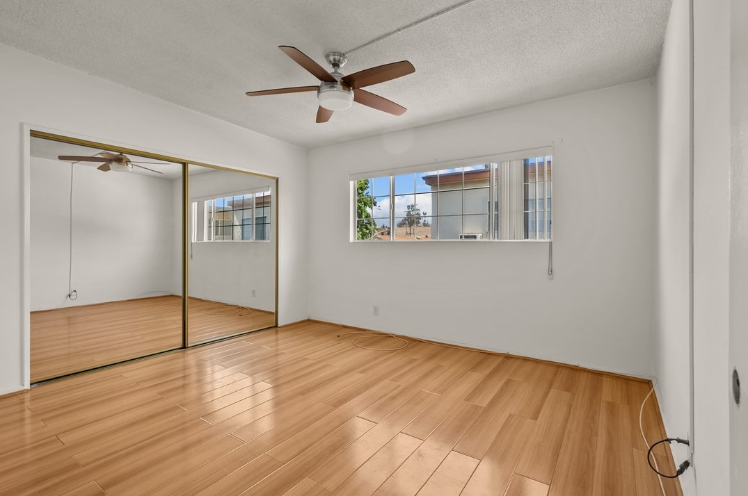 712 Doran St, Glendale CA  91203-0015 exterior