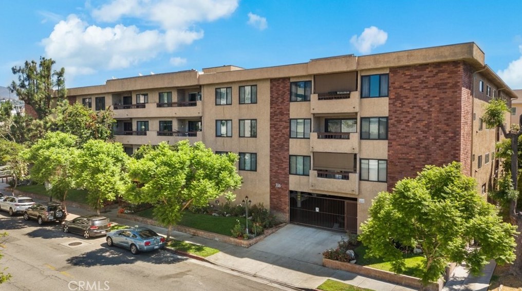 316 Maryland Ave, Glendale, CA 91206-3570