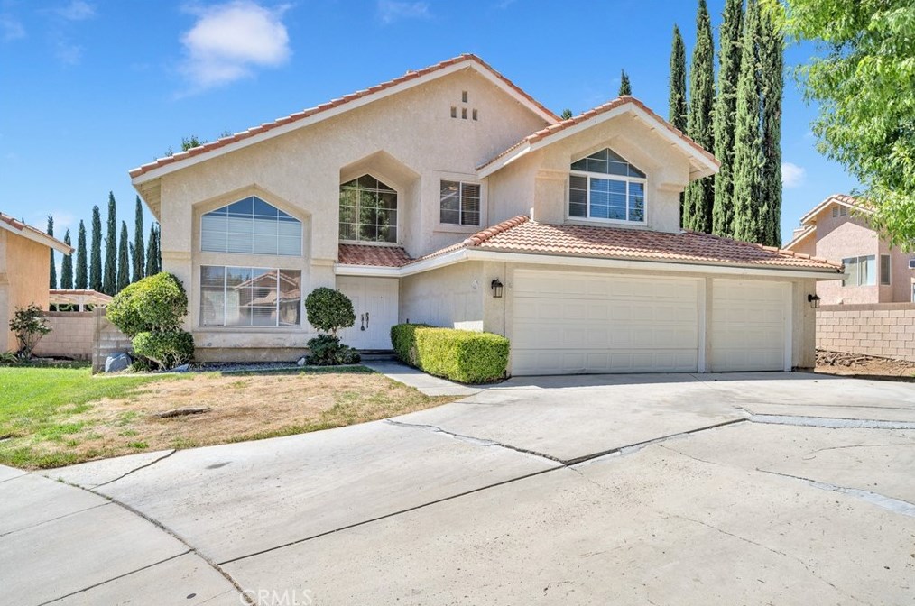 3644 Avenue, Lancaster, CA 93535-7715