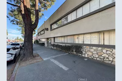 303 S Glenoaks Boulevard, Burbank, CA 91502 - Photo 24