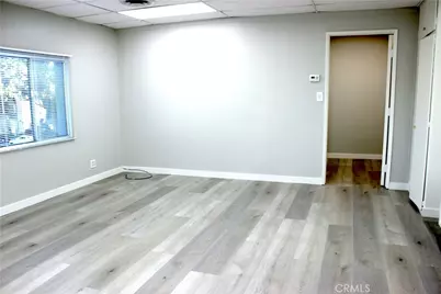 303 S Glenoaks Boulevard, Burbank, CA 91502 - Photo 6