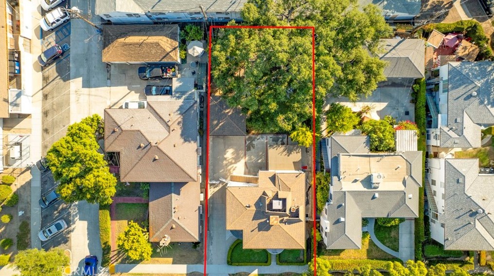 812 Doran St, Glendale CA  91203-0015 exterior