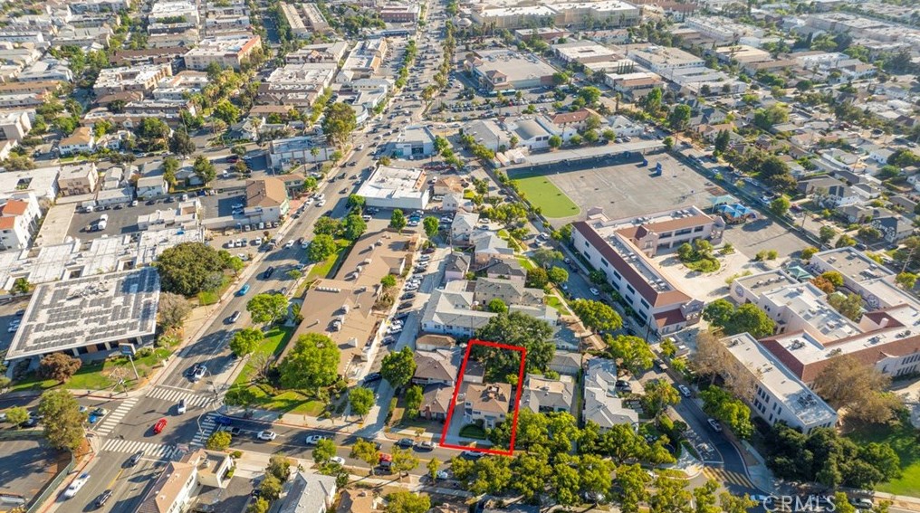 812 Doran St, Glendale CA  91203-1519 exterior