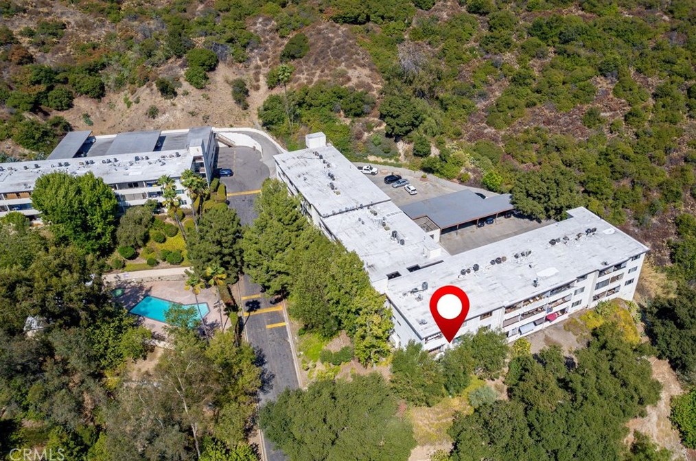 1935 Alpha Rd, Glendale, CA 91208-2134