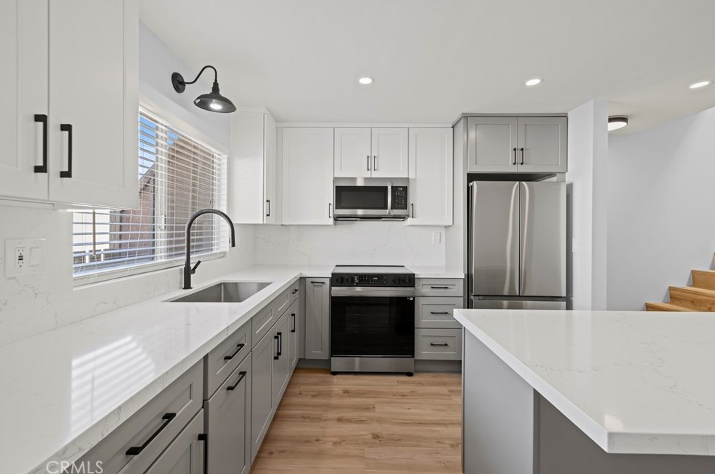 7321 Lennox Ave #j6, Van Nuys, CA 91405