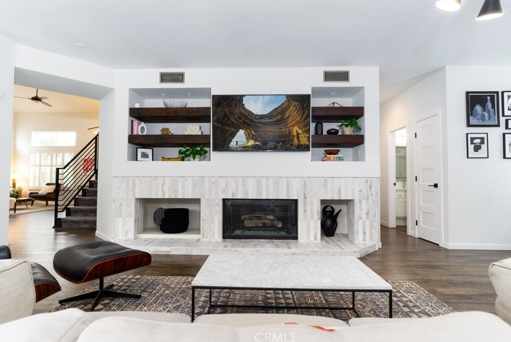 4707 Marblehead Bay Dr, Oceanside CA  92057-3408 exterior