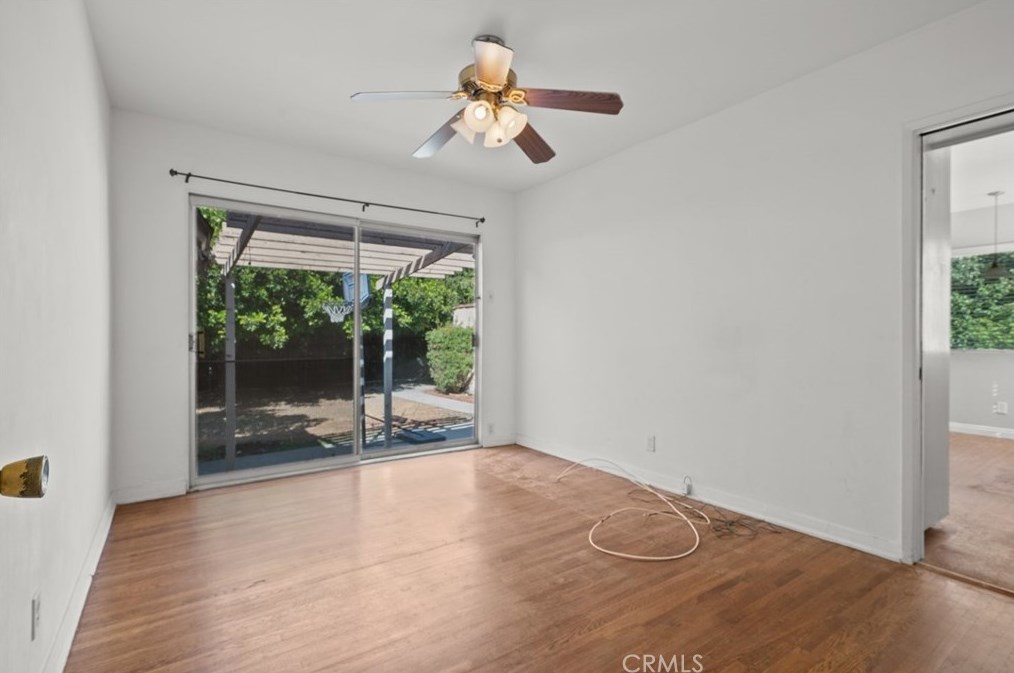 1355 Idlewood Rd, Glendale CA  91202-2042 exterior