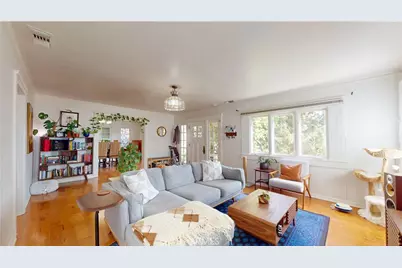 2049 Argyle Avenue, Los Angeles, CA 90068 - Photo 4