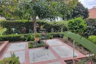 2049 Argyle Ave, Los Angeles, CA 90068 - Photo 24