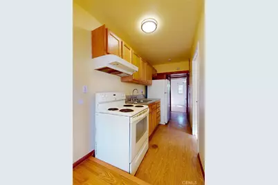 2049 Argyle Avenue, Los Angeles, CA 90068 - Photo 18