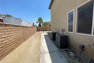 37222 Camden Dr, Indio, CA 92203 - Photo 6