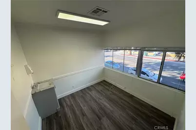 303 Glenoaks #9, Burbank, CA 91502 - Photo 18