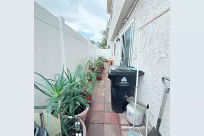 10415 McVine Avenue #2, Sunland, CA 91040 - Photo 26