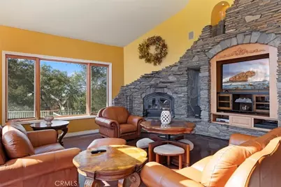 24500 Heather Court, Tehachapi, CA 93561 - Photo 18