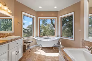 24500 Heather Ct, Tehachapi, CA 93561 - Photo 34