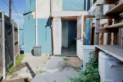 1641 S Longwood Ave, Los Angeles, CA 90019 - Photo 2