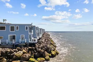 11770 Pacific Coast Hwy, Malibu, CA 90265 - Photo 30