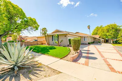 8673 Herrick Avenue, Los Angeles, CA 91352 - Photo 2