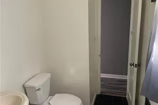 464 W Wilson Ave, Glendale, CA 91203 - Photo 10